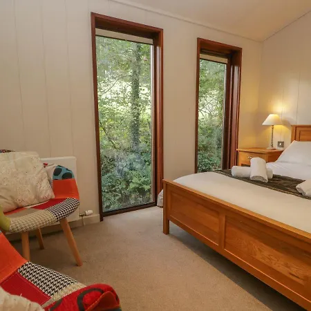 Leafy Nook Appartement *